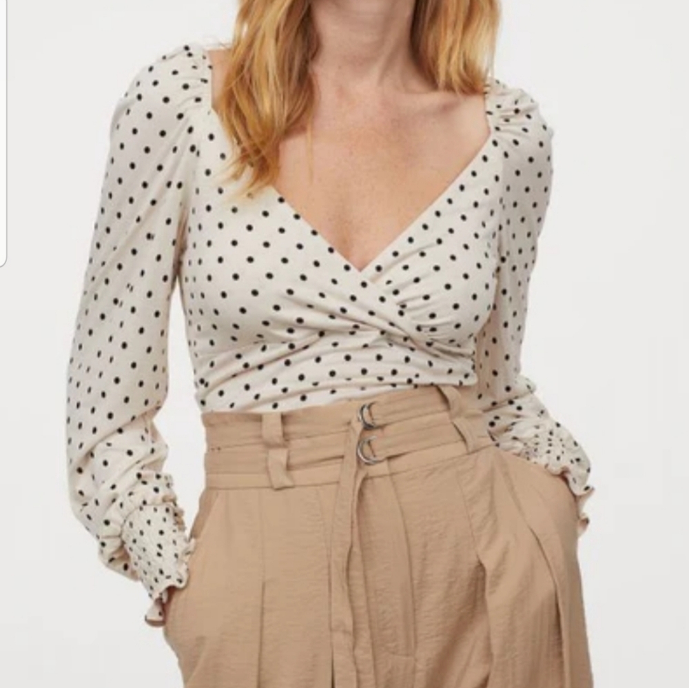H&m polka dot mama nursing top size S